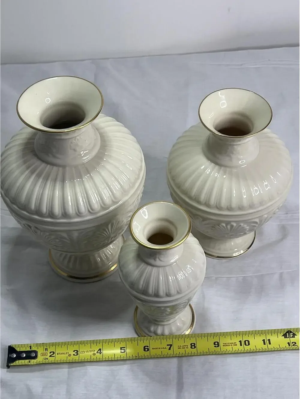 Lenox Athenia Porcelain Vase Set White 24K Gold Trim Embossed Shell 3 Pc